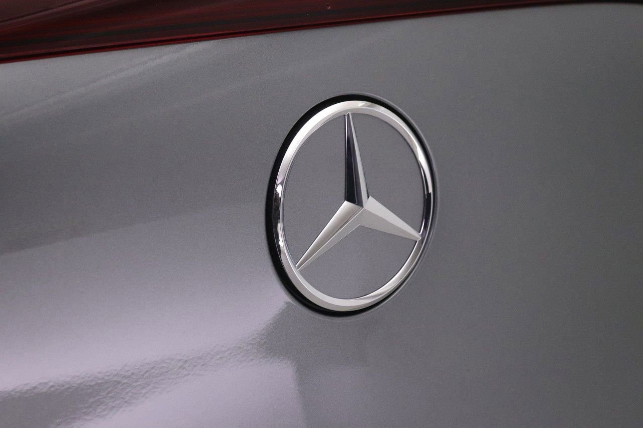 Certified 2026 Mercedes-Benz EQE 320 4MATIC SUV image 23