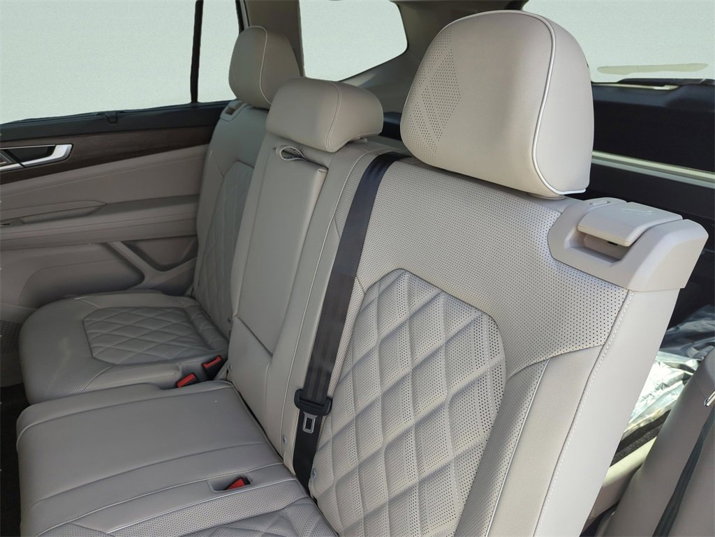 New 2026 Volkswagen Atlas SEL Premium R-Line image 23