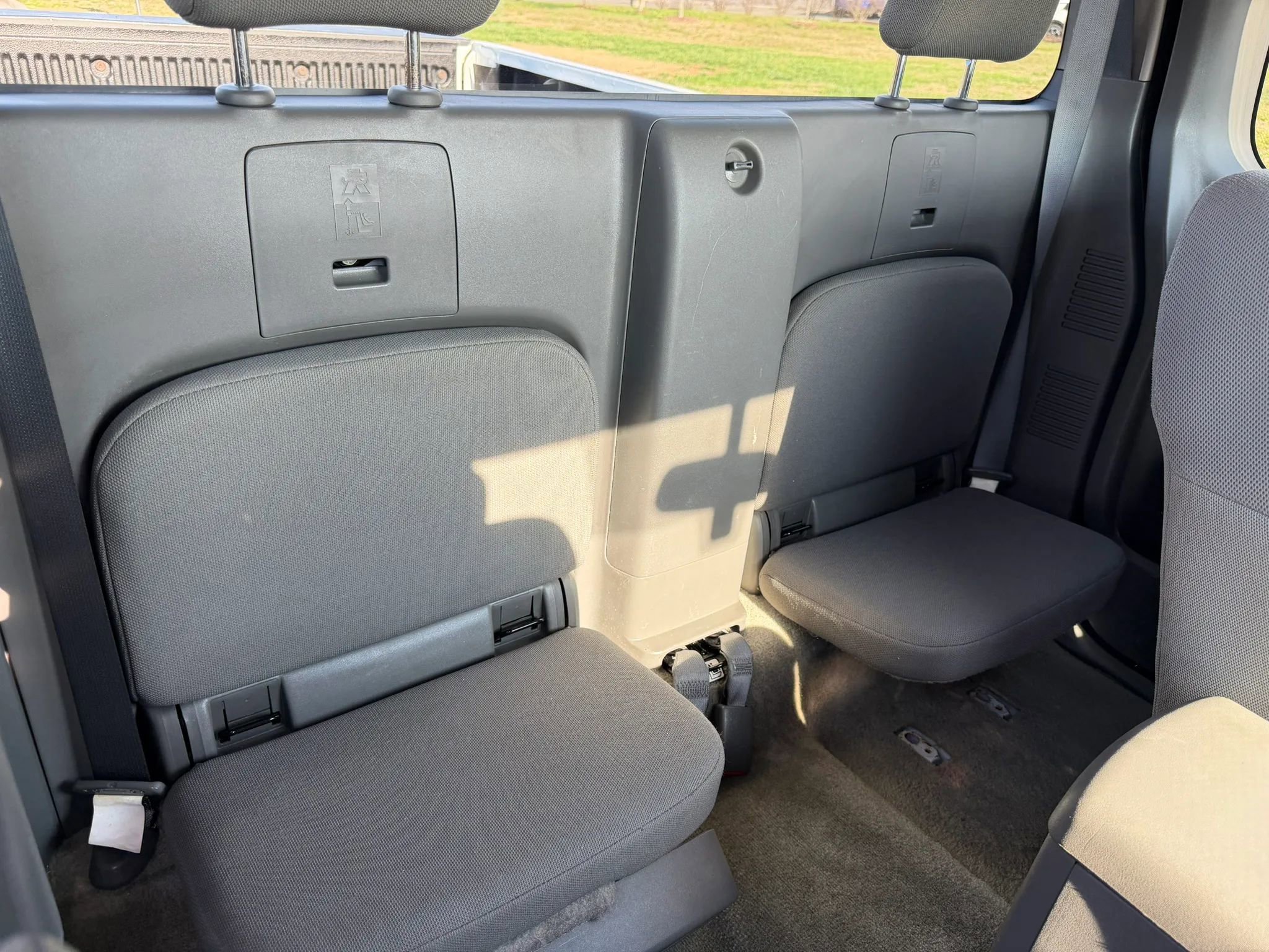 Used 2017 Nissan Frontier S image 22