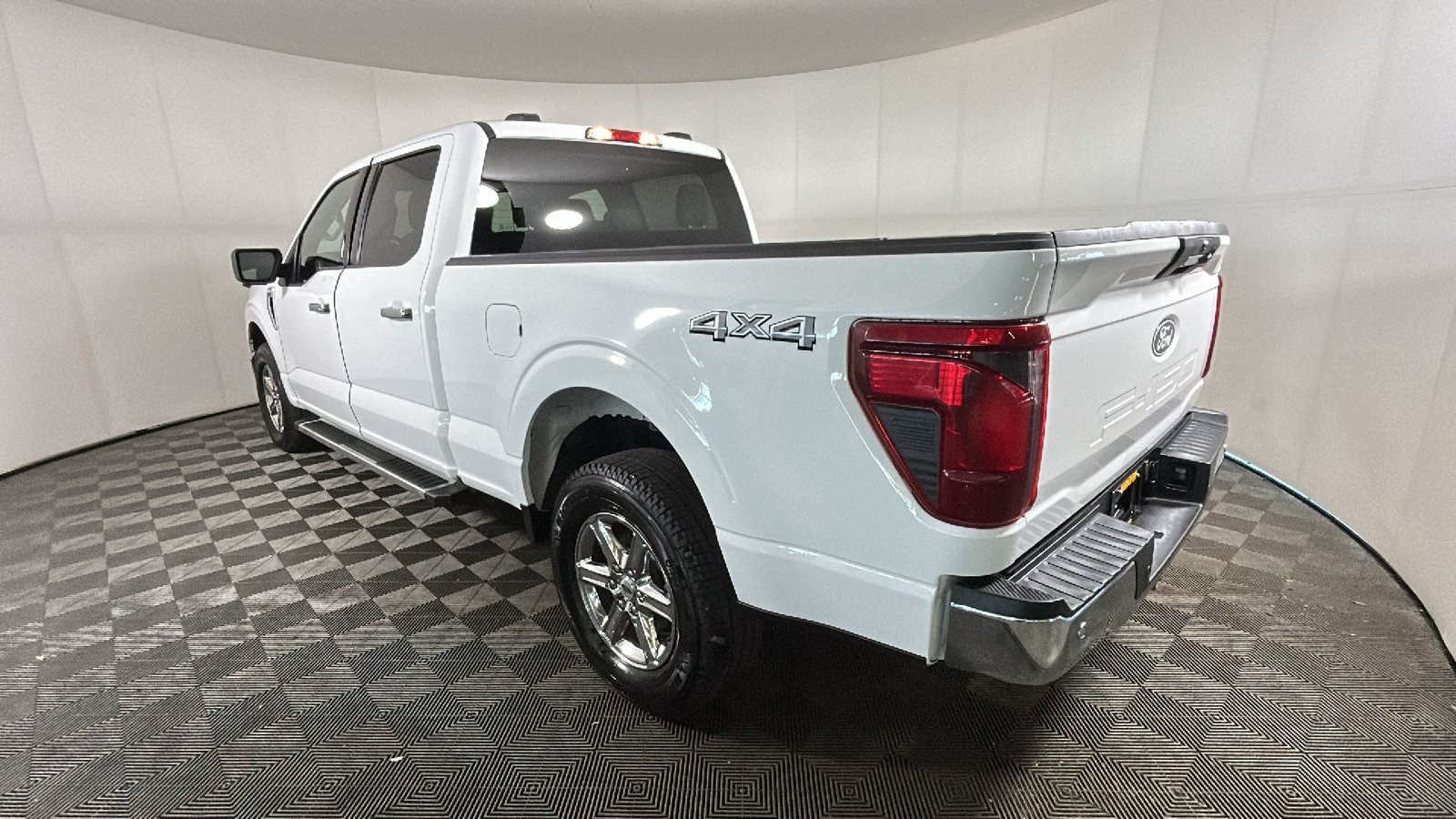 Used 2024 Ford F150 XLT w/ Mobile Office Package AWD/4WD image 5