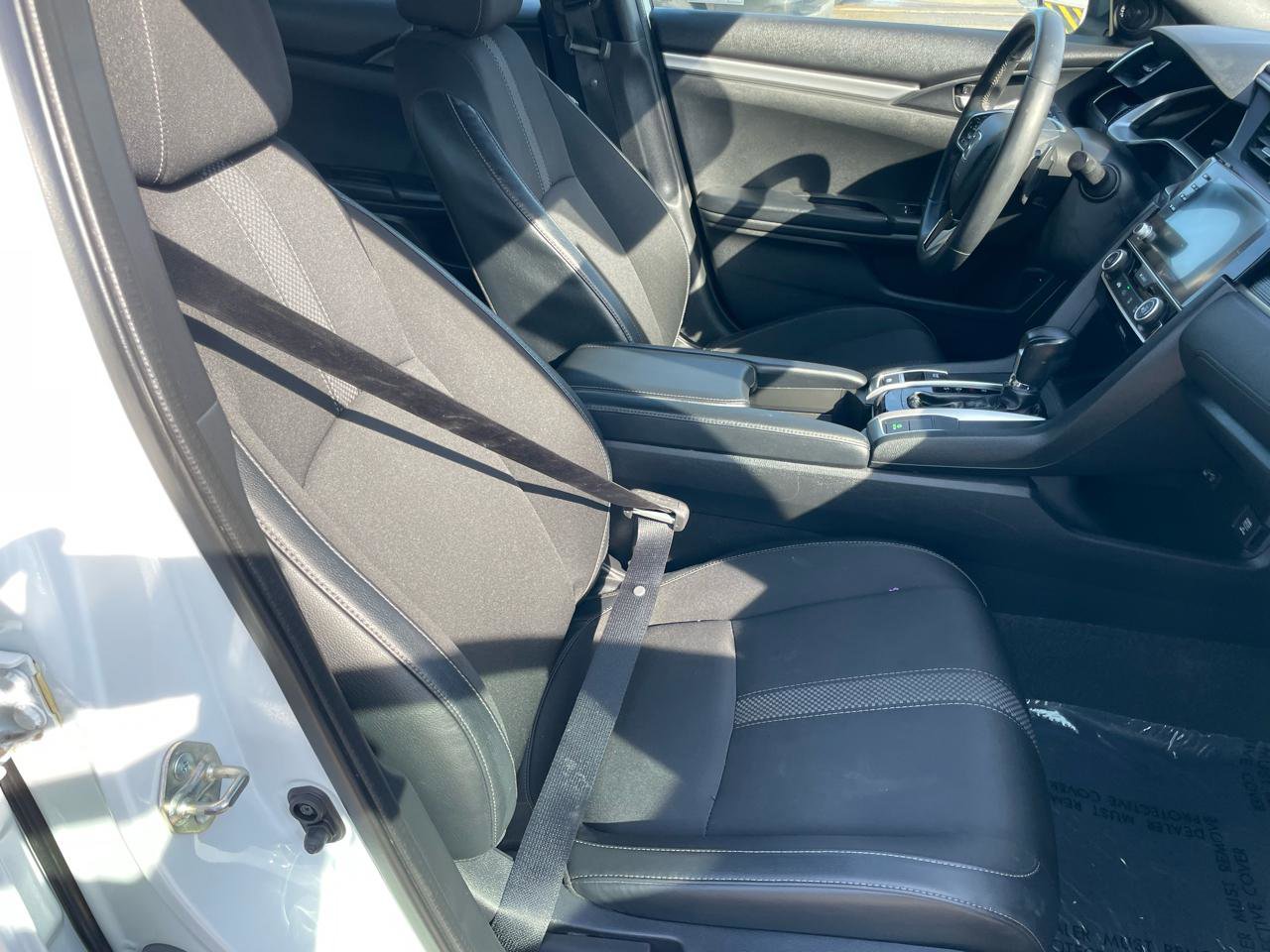 Used 2020 Honda Civic Sport image 40