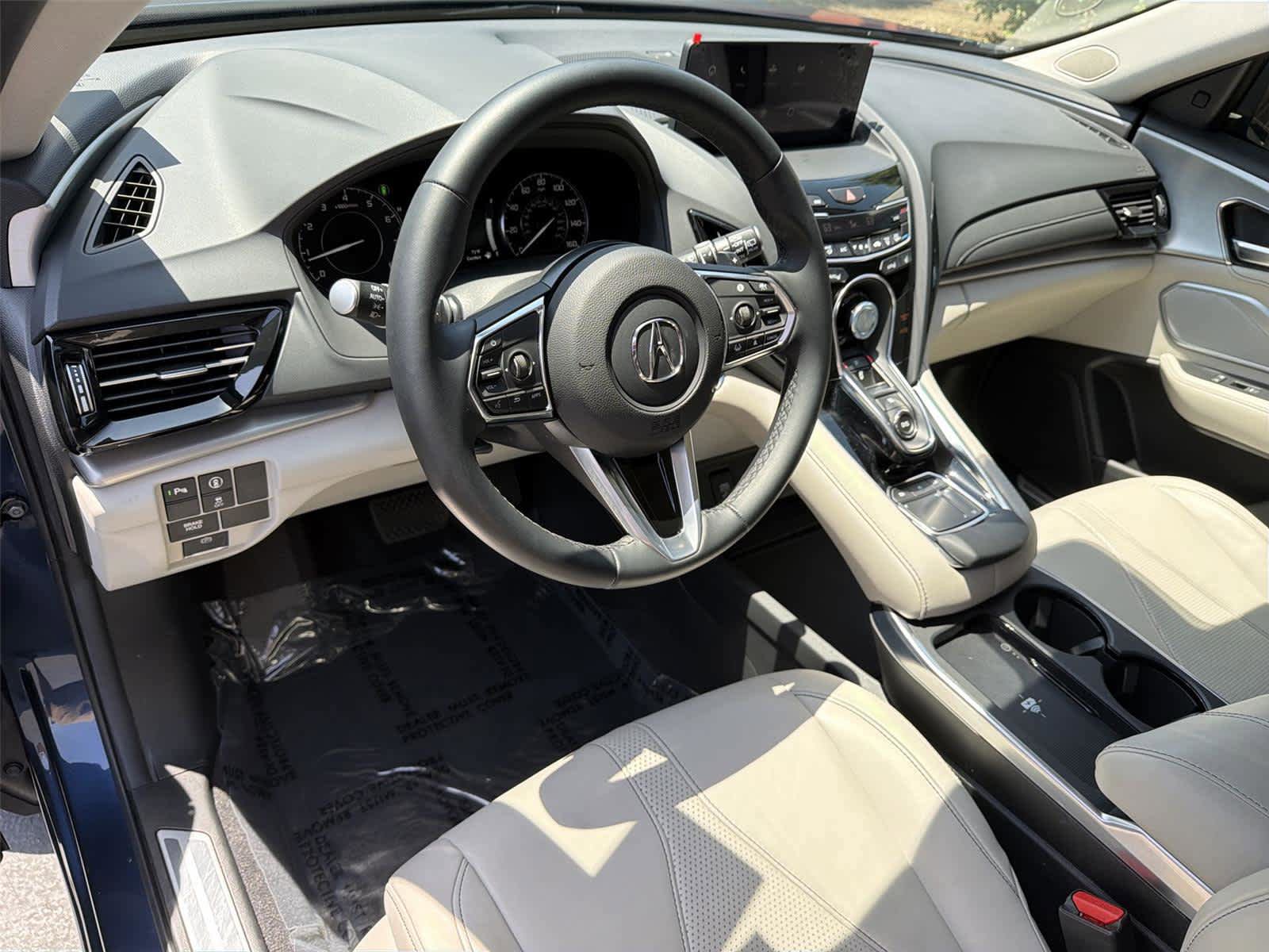Certified 2025 Acura RDX SH-AWD w/ Technology Package image 2