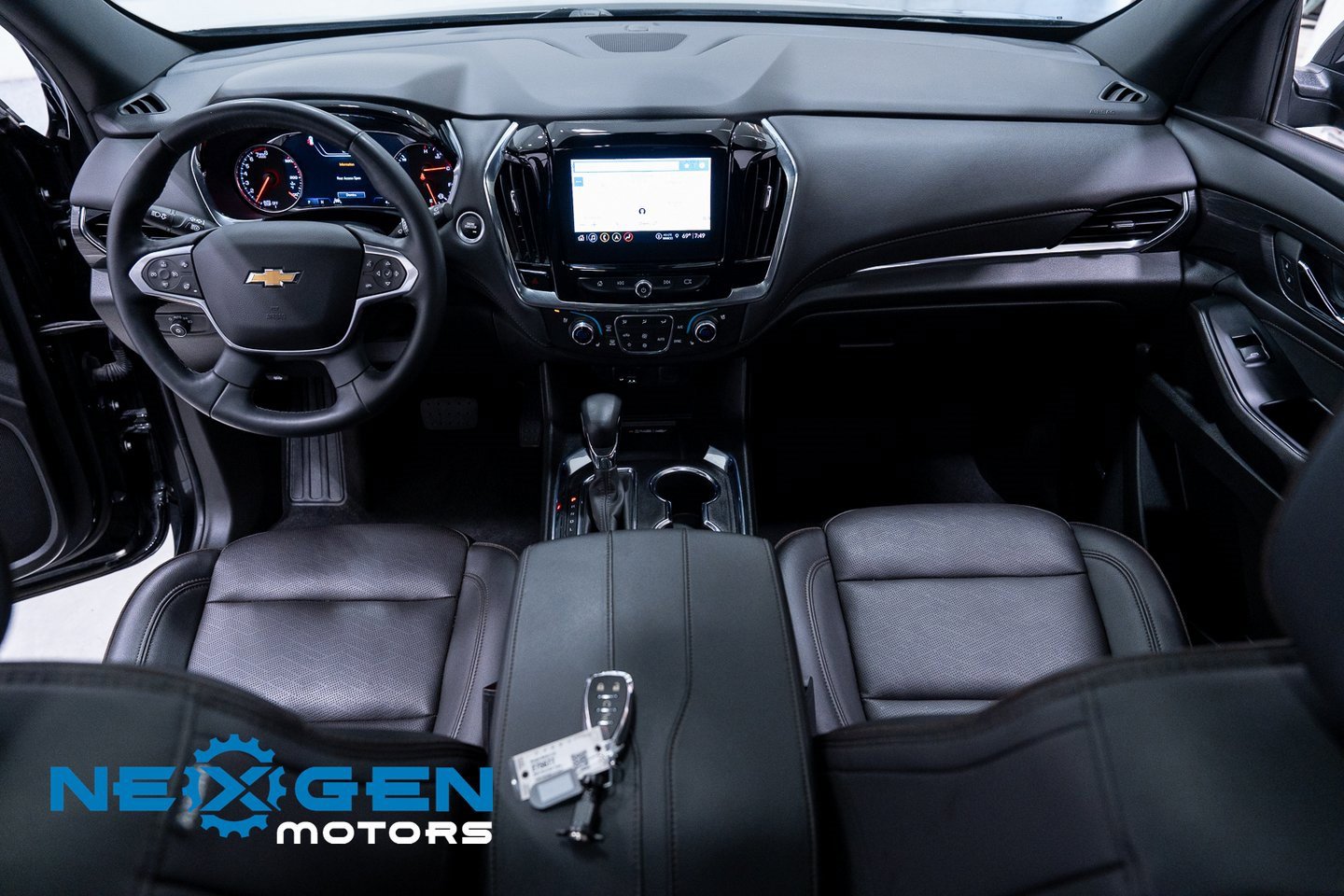 Used 2023 Chevrolet Traverse High Country image 10