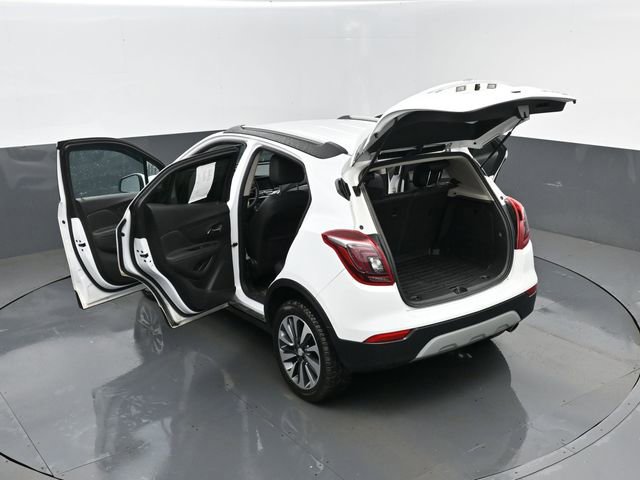 Used 2022 Buick Encore Preferred w/ Safety Package image 25