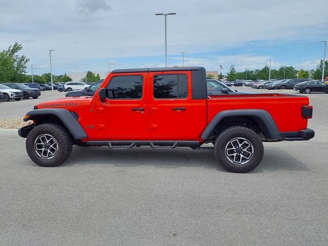 Used 2024 Jeep Gladiator Rubicon w/ Convenience Group AWD/4WD image 30