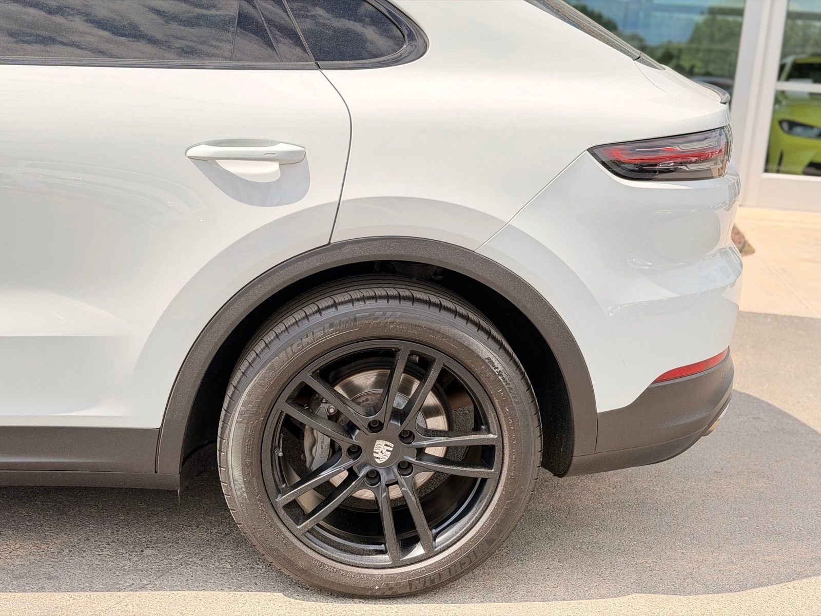Used 2020 Porsche Cayenne S AWD/4WD image 14