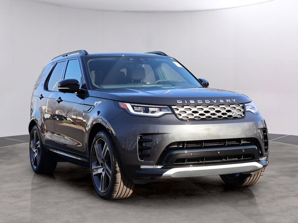 New 2026 Land Rover Discovery Limited Edition image 3
