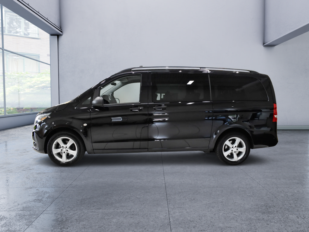 Used 2016 Mercedes-Benz Metris Passenger image 3
