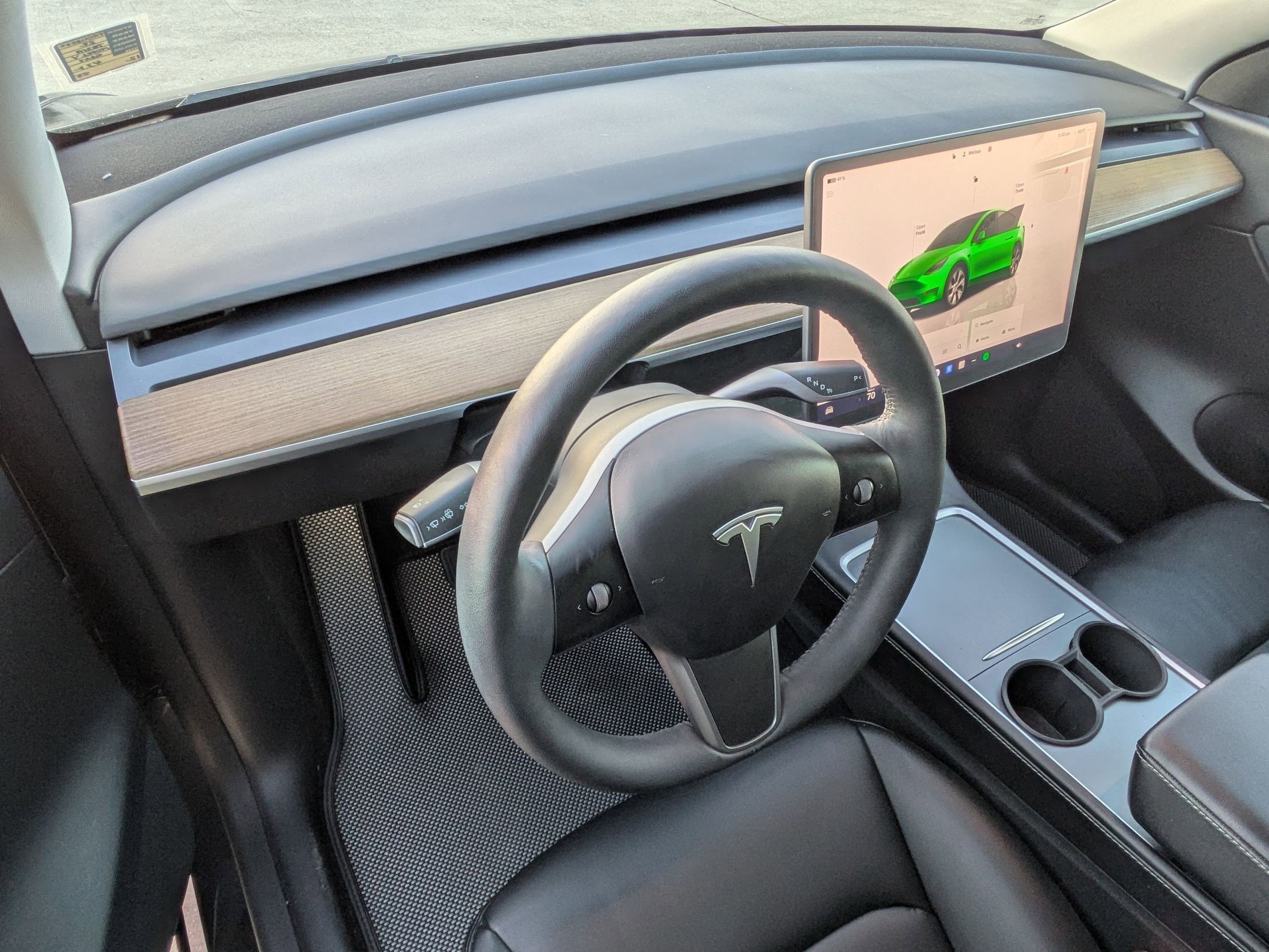 Used 2022 Tesla Model Y Long Range image 13