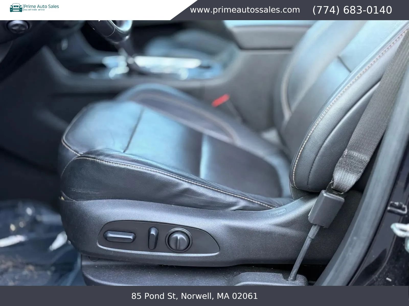 Used 2018 Chevrolet Traverse Premier w/ Redline Edition AWD/4WD image 10