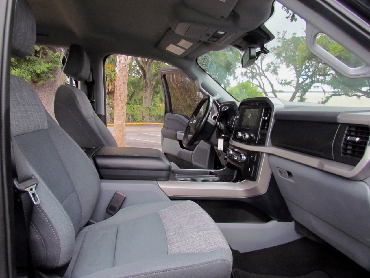 Used 2022 Ford F150 XLT w/ Equipment Group 301A Mid image 22