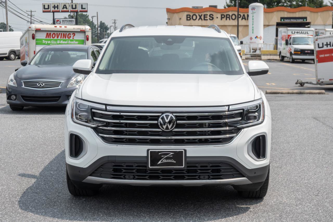 Used 2024 Volkswagen Atlas SE image 4