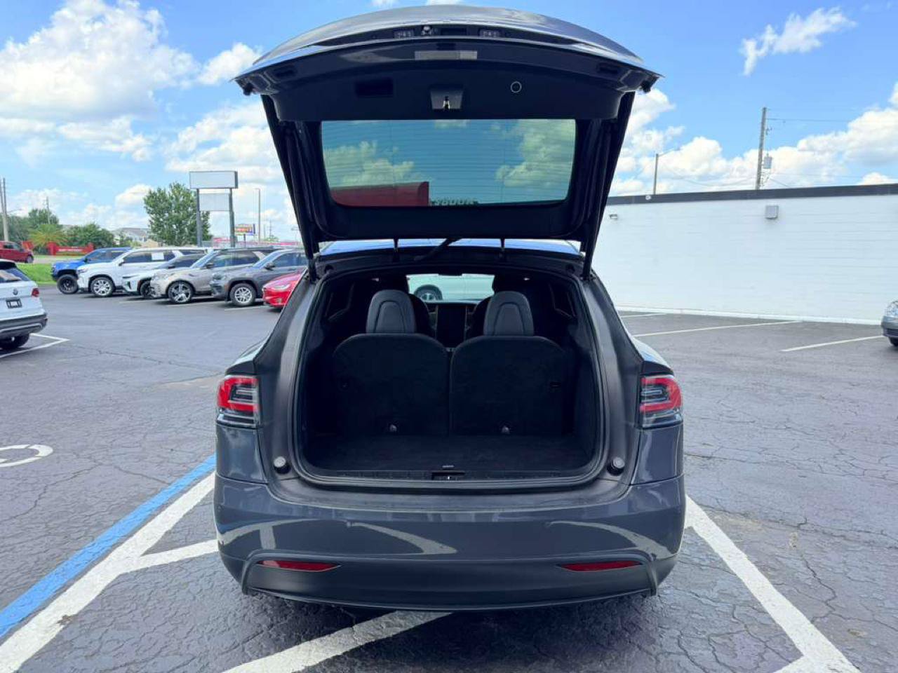 Used 2019 Tesla Model X 100D AWD/4WD image 9