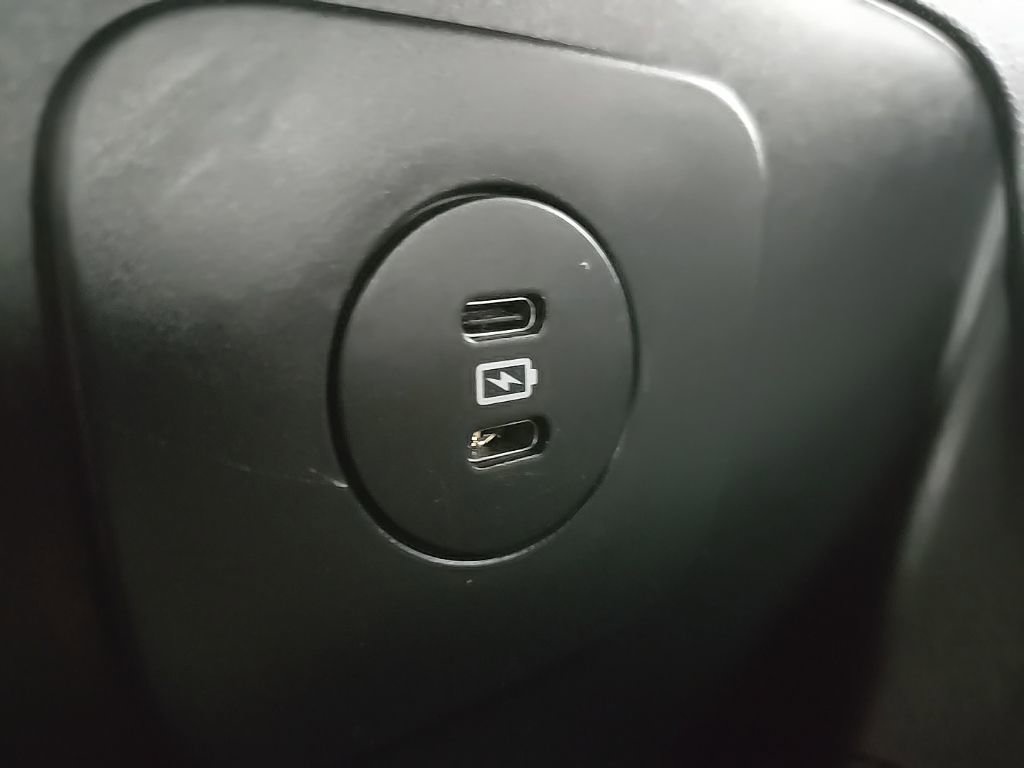 Used 2025 Ford Explorer Platinum w/ LUX Leather Package AWD/4WD image 89