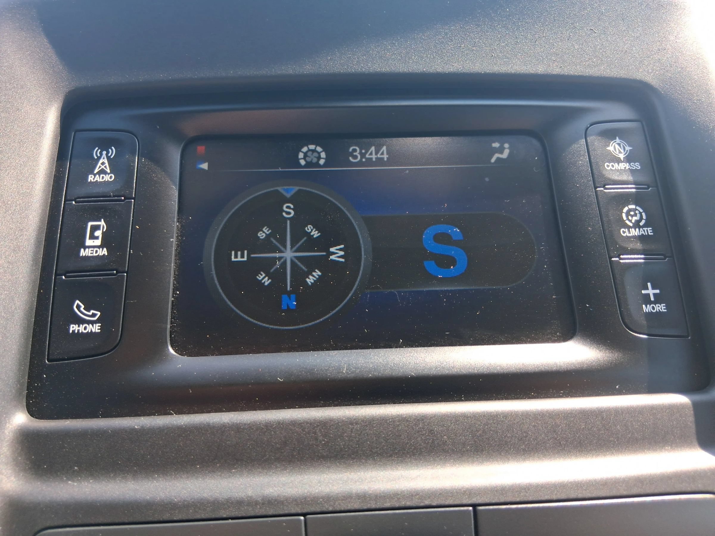 Used 2015 Chrysler 200 Limited FWD image 16