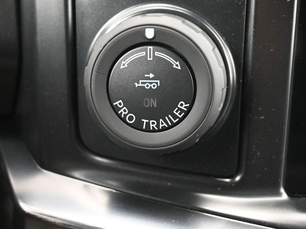 New 2026 Ford F450 Lariat w/ Lariat Premium Package image 14