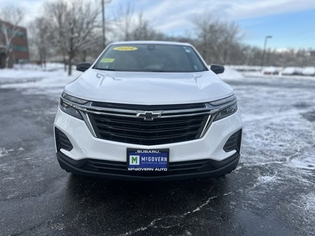 Used 2024 Chevrolet Equinox LS w/ LS Convenience Package image 2
