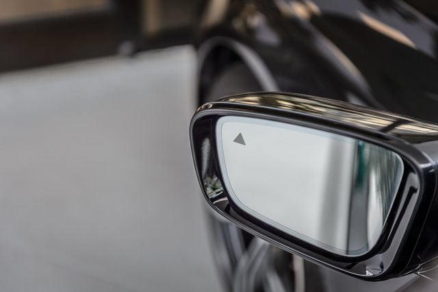 Used 2019 BMW 740i w/ M Sport Package RWD image 51