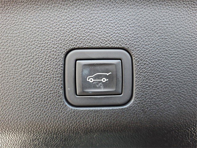 Certified 2025 Chevrolet Tahoe RST image 30