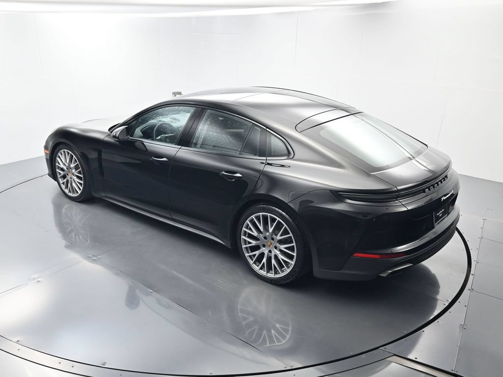 Certified 2025 Porsche Panamera 4 AWD/4WD image 33