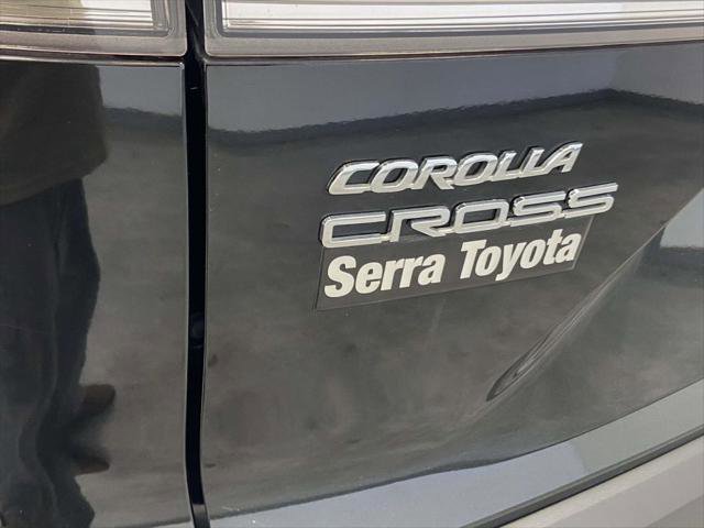 Certified 2022 Toyota Corolla Cross LE w/ Moonroof Package image 10