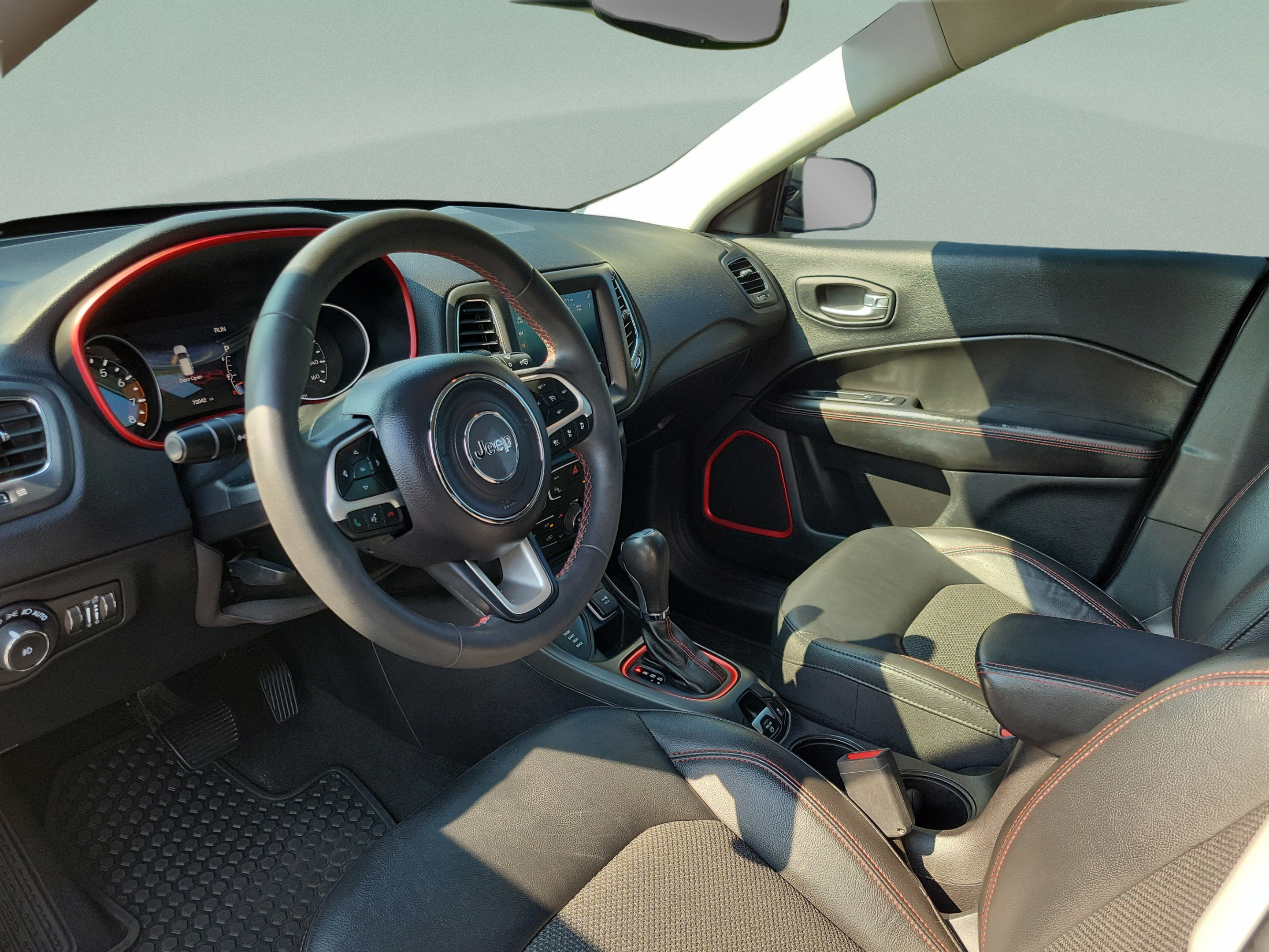Used 2021 Jeep Compass Trailhawk AWD/4WD image 8
