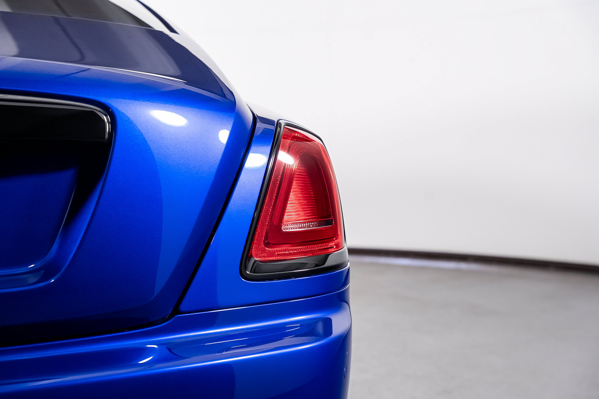 Used 2020 Rolls-Royce Wraith RWD image 26