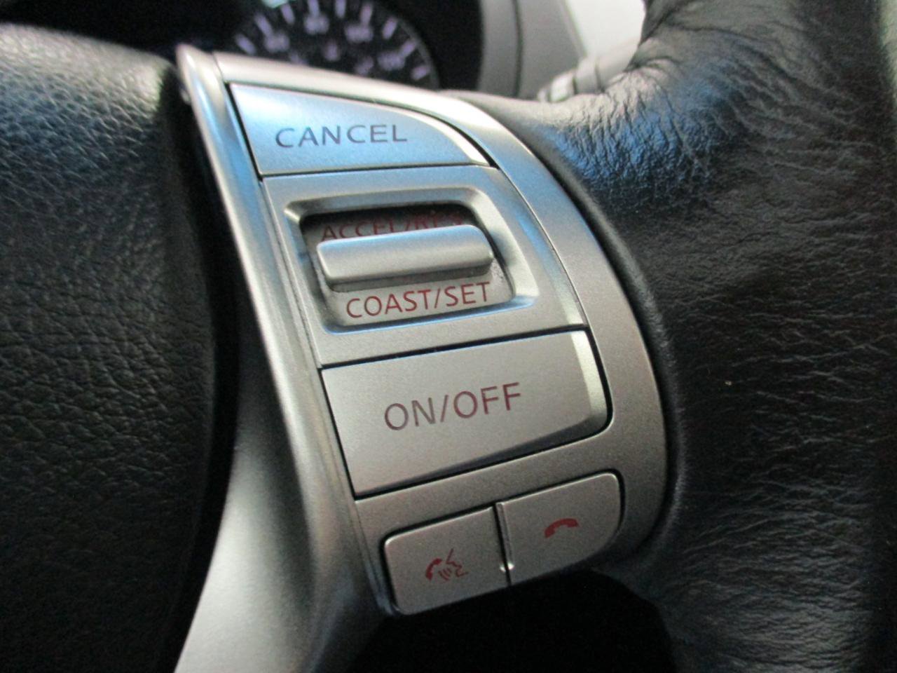 Used 2015 Nissan Altima 2.5 SL w/ Technology Package FWD image 28