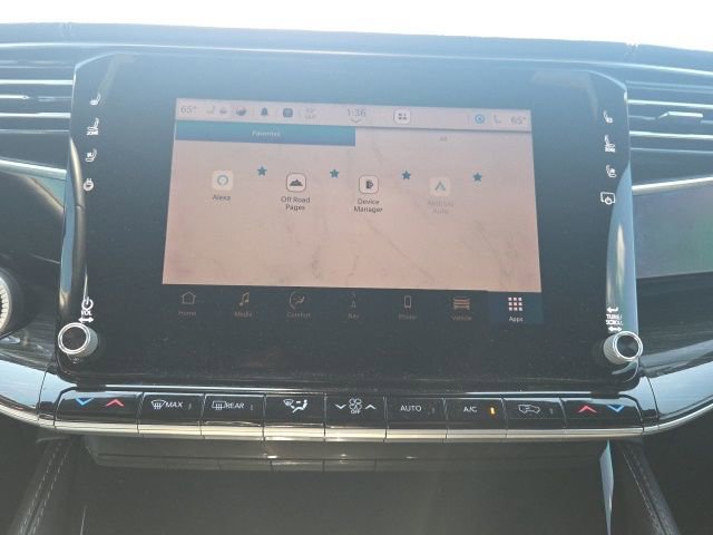 Used 2022 Jeep Wagoneer Series III w/ Premium Group I image 36