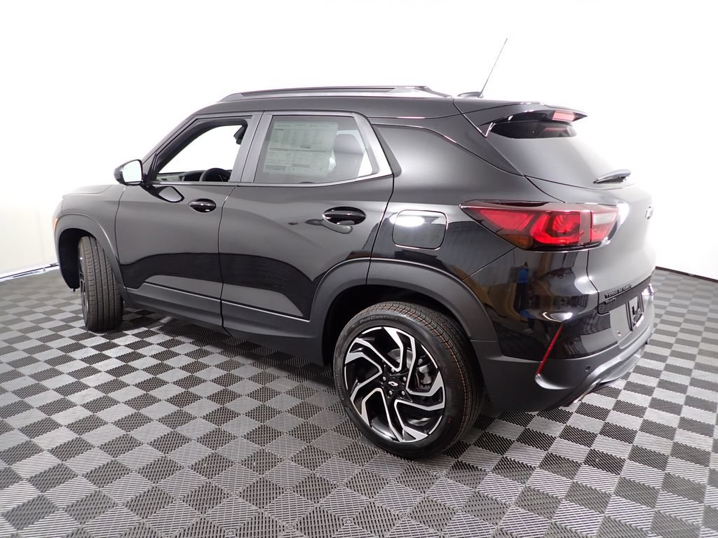 New 2026 Chevrolet TrailBlazer RS w/ Driver Confidence Package AWD/4WD image 11