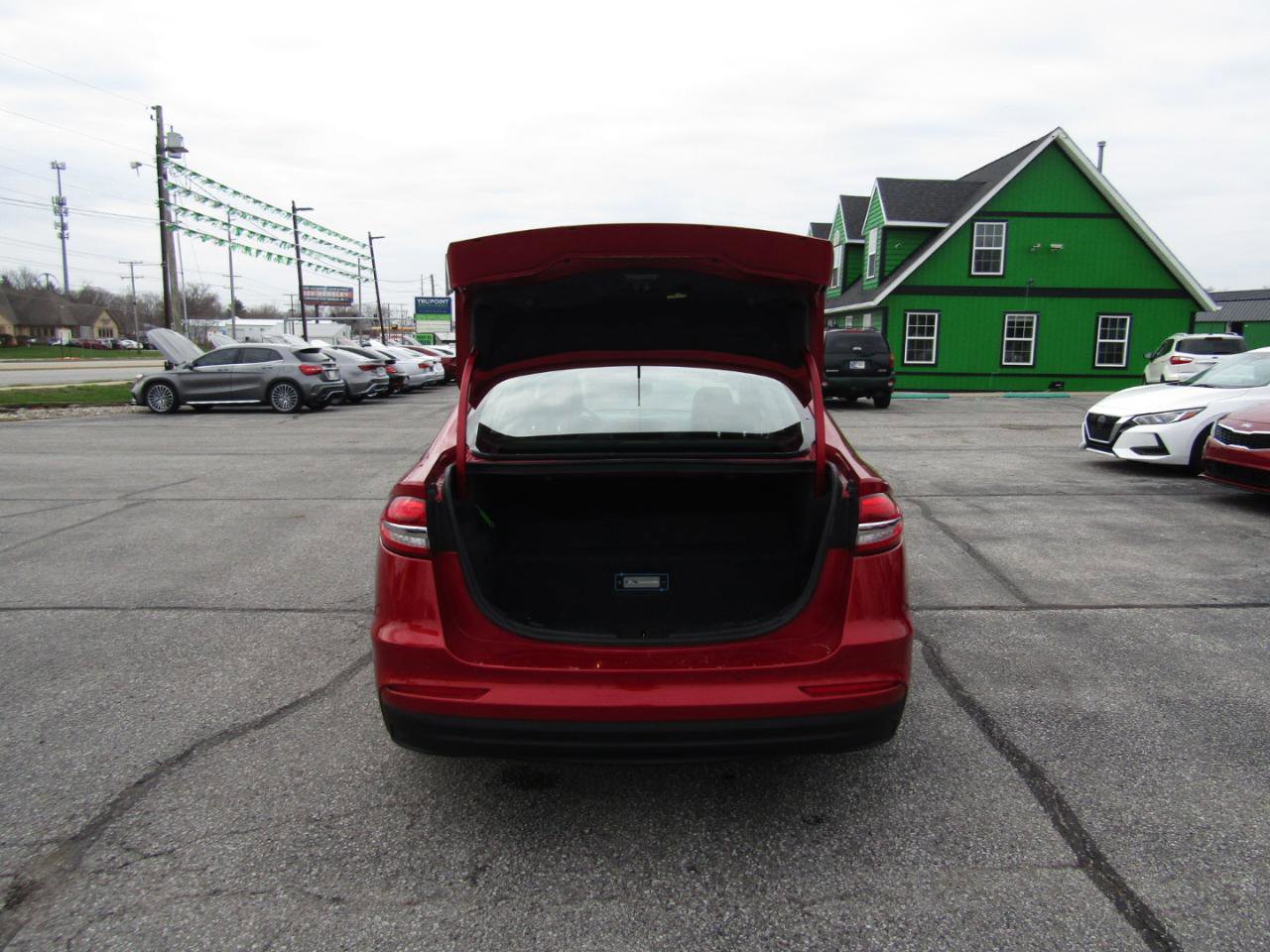 Used 2020 Ford Fusion Energi Titanium FWD image 23