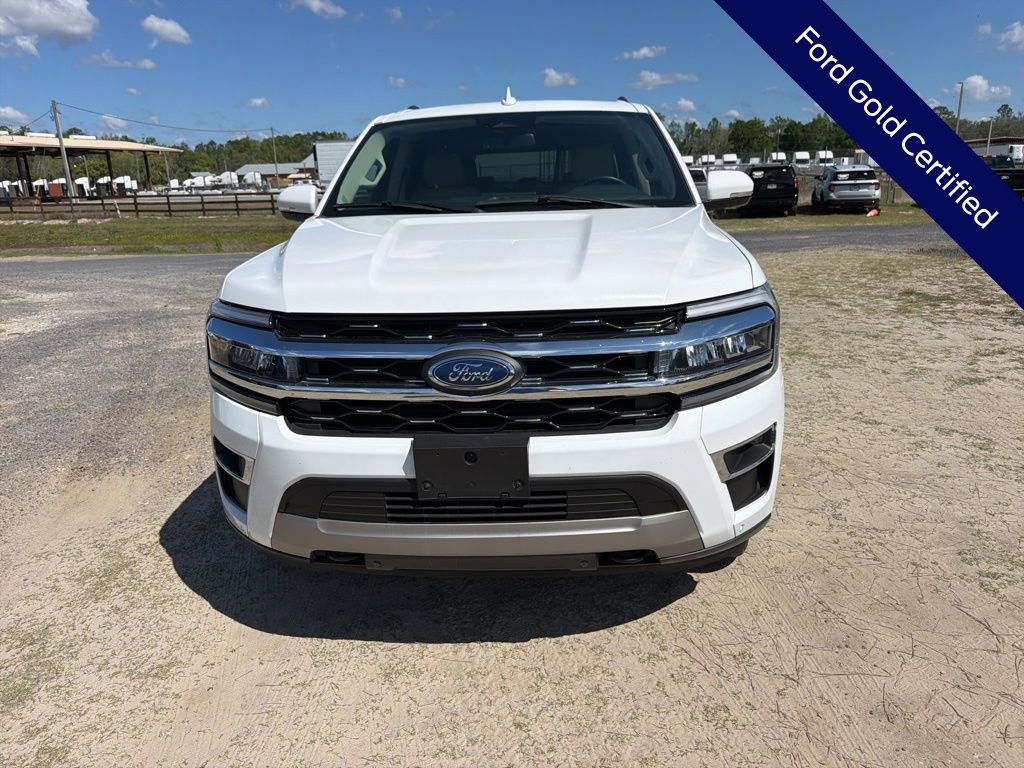 Used 2023 Ford Expedition Limited image 8