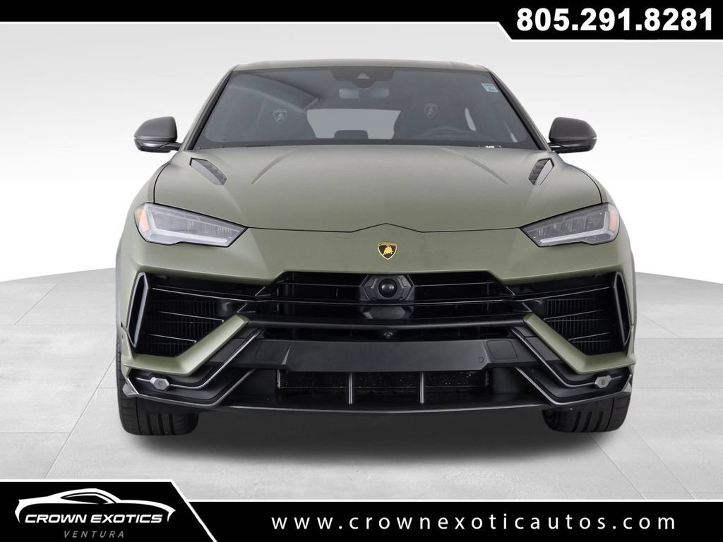 Used 2024 Lamborghini Urus Performante AWD/4WD image 2