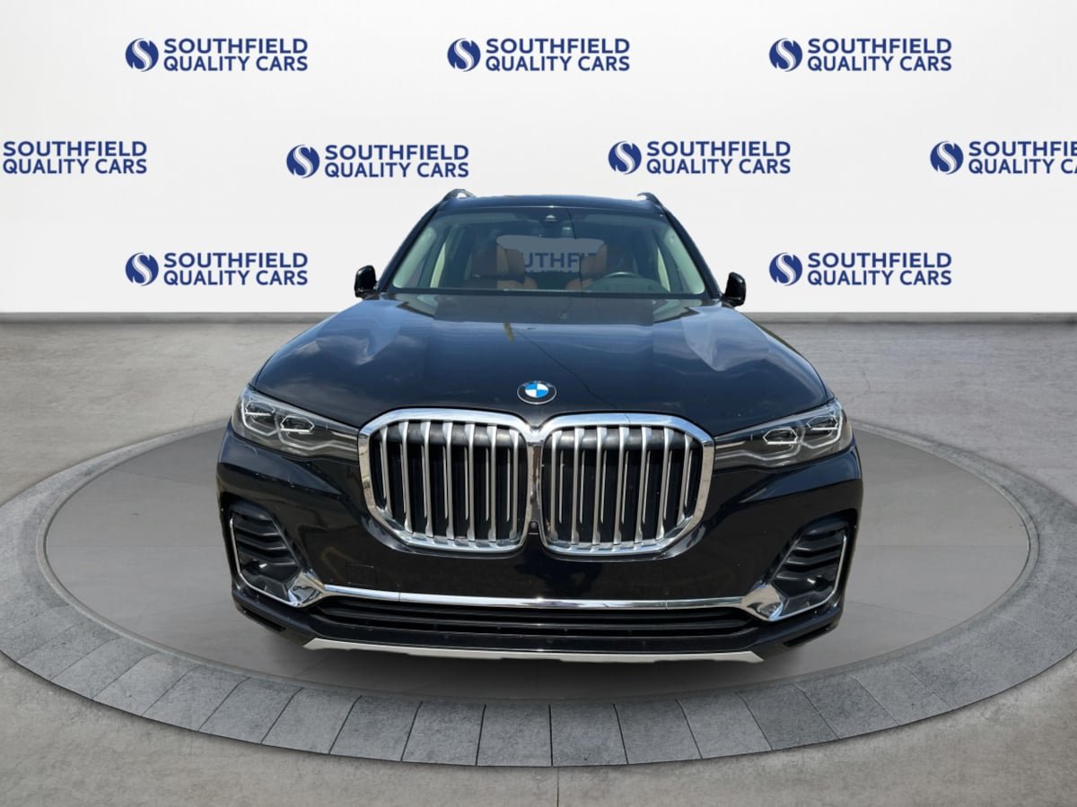Used 2021 BMW X7 xDrive40i w/ Executive Package AWD/4WD image 9