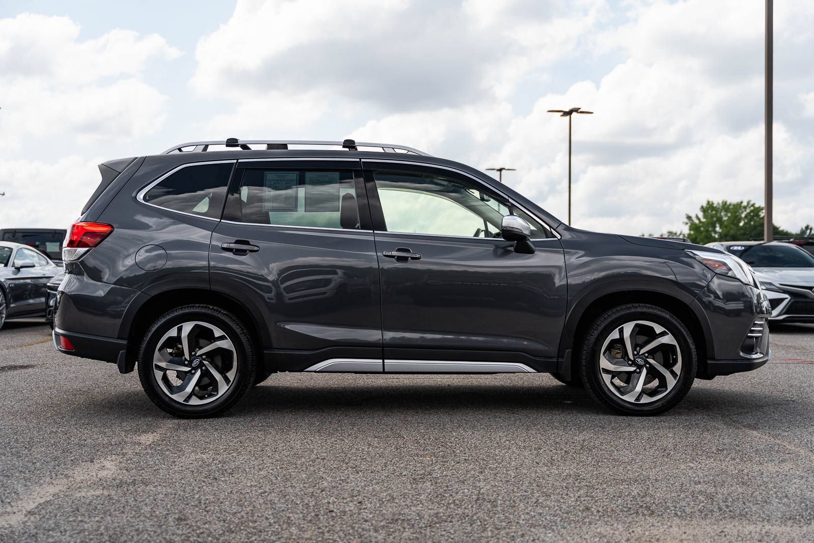 Used 2022 Subaru Forester Touring w/ Popular Package #2 AWD/4WD image 8