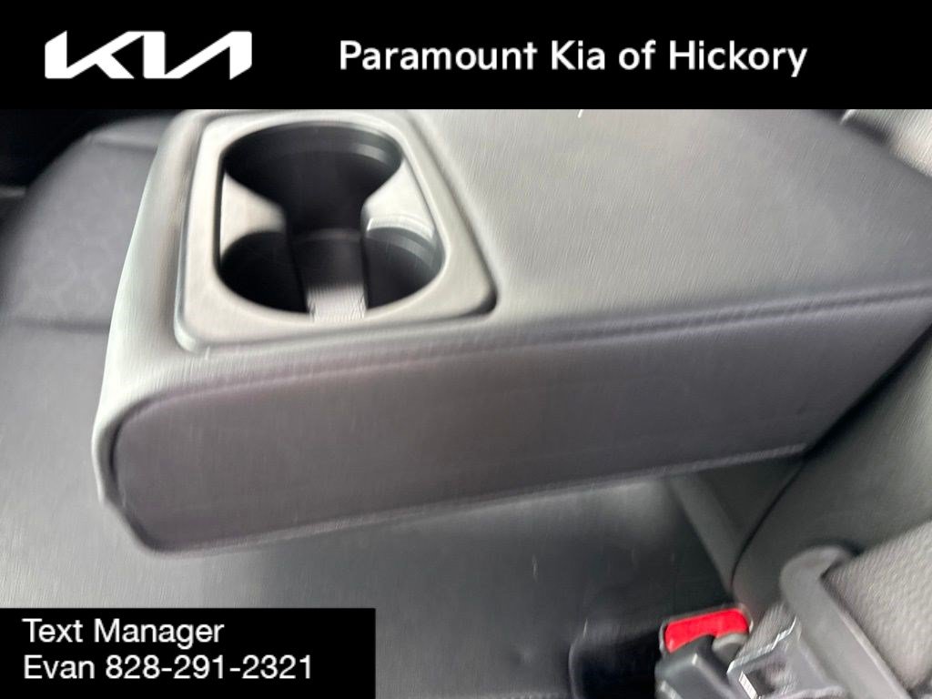 Used 2025 Kia Seltos EX FWD image 14