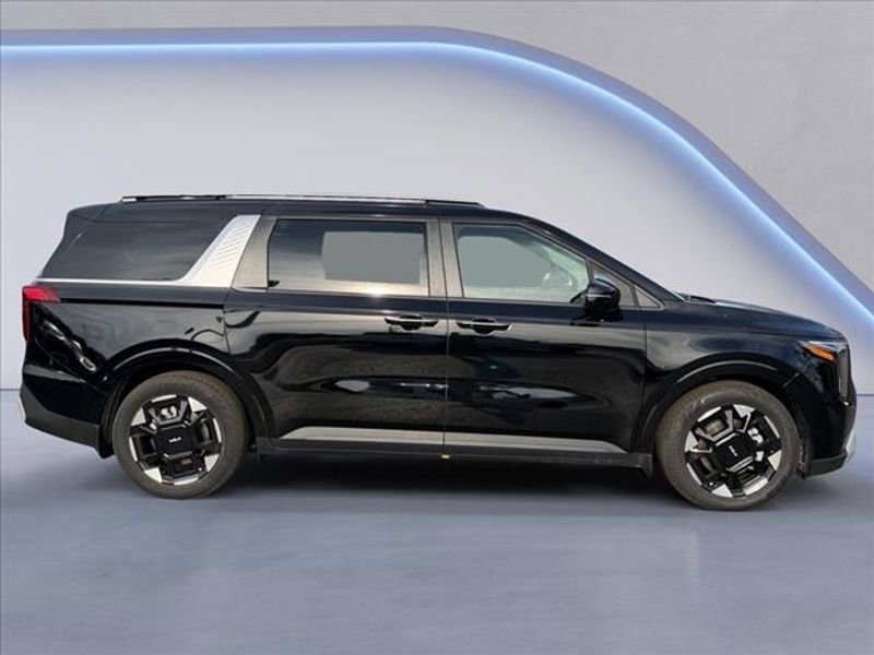 New 2026 Kia Carnival EX video 2