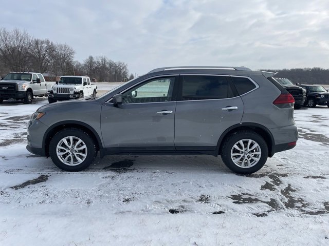 Used 2019 Nissan Rogue SV image 4