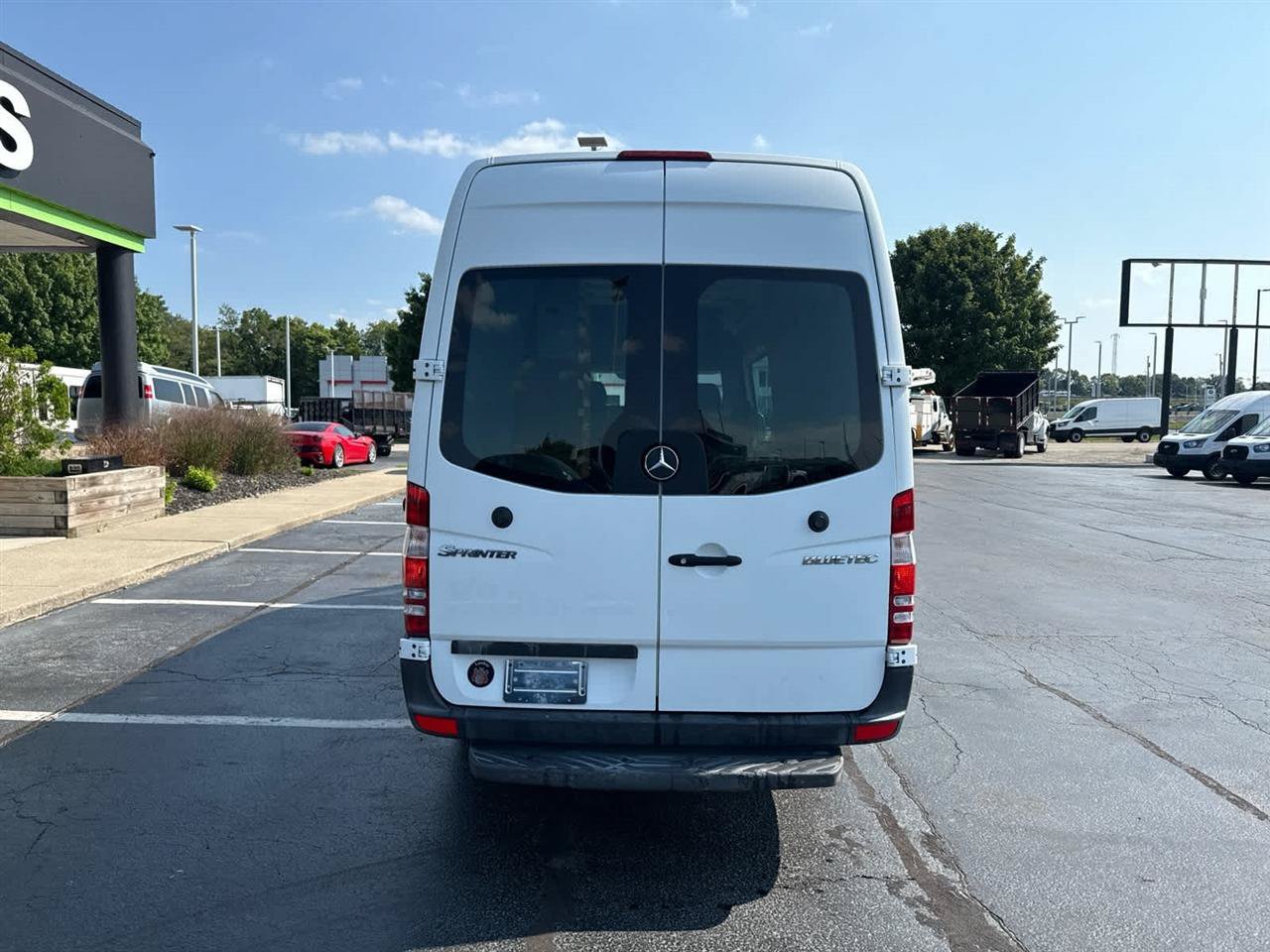 Used 2011 Mercedes-Benz Sprinter 2500 image 7