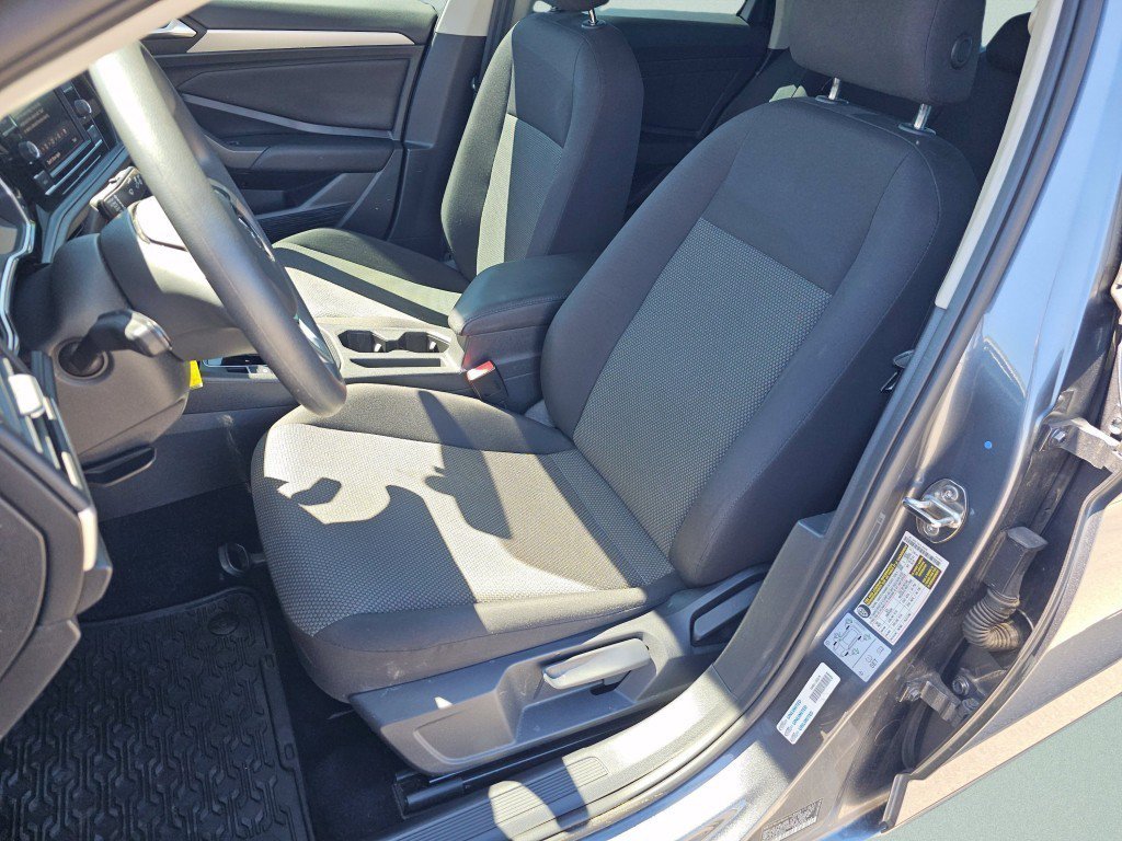 Used 2021 Volkswagen Jetta S FWD image 6