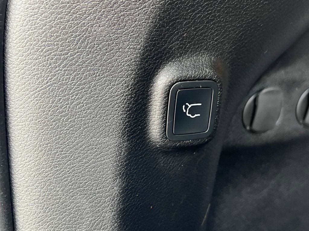 Used 2022 Jeep Cherokee Latitude Lux image 17