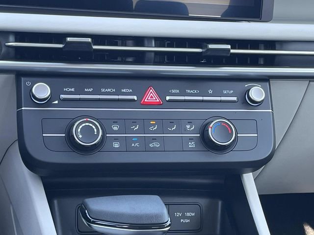 New 2026 Hyundai Tucson SE image 16