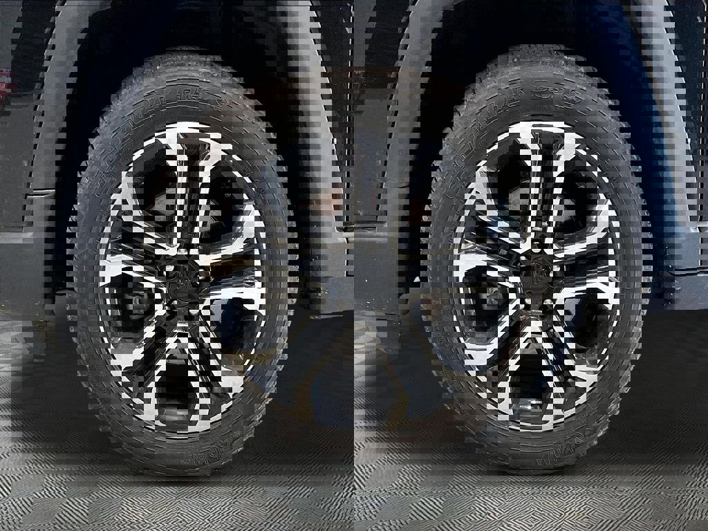 Used 2022 Jeep Compass Limited image 26