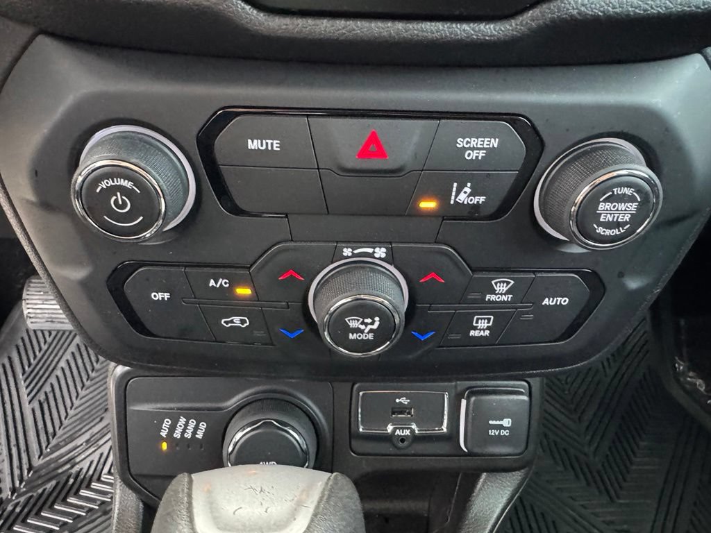 Used 2021 Jeep Renegade Sport AWD/4WD image 21