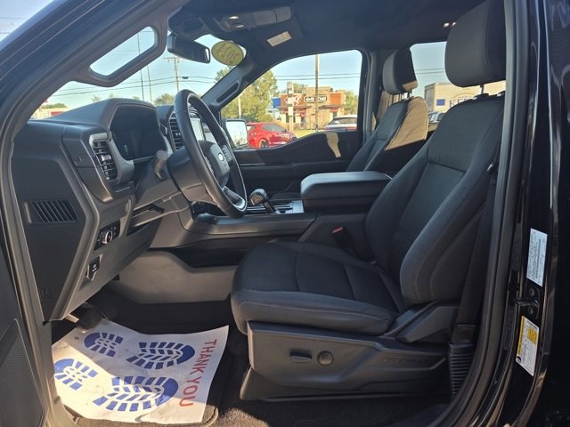 Used 2024 Ford F150 XLT w/ Tow/Haul Package image 6