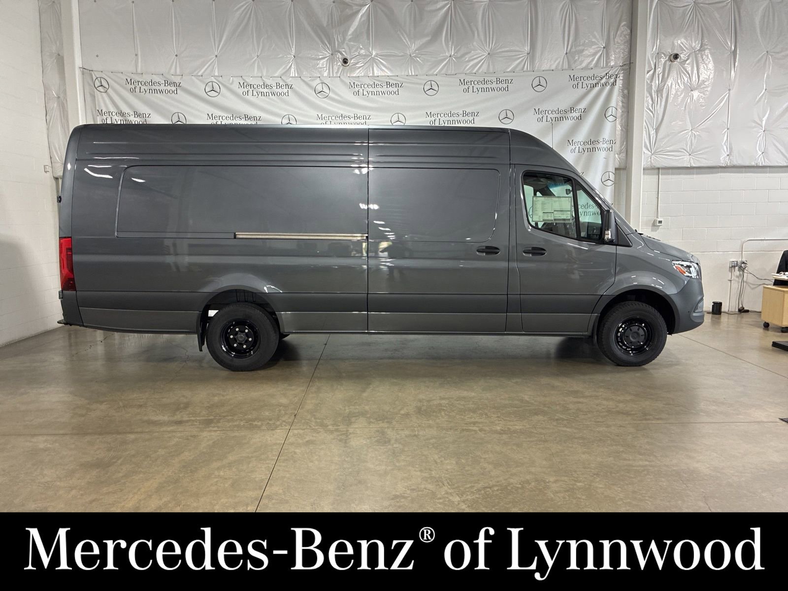 New 2026 Mercedes-Benz Sprinter 3500 image 3
