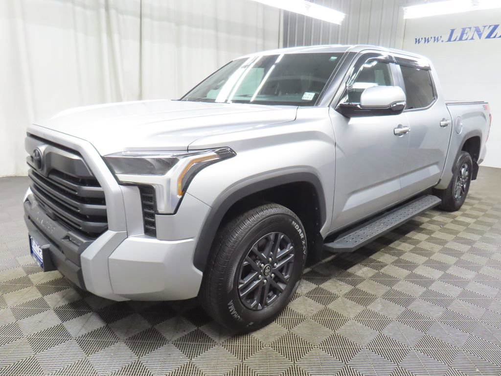 Used 2025 Toyota Tundra SR5 w/ SR5 Convenience Package AWD/4WD image 7