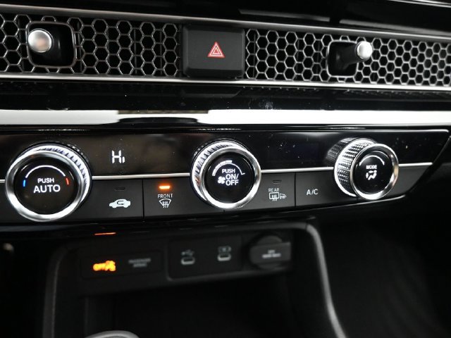 Used 2025 Honda Civic Sport image 18