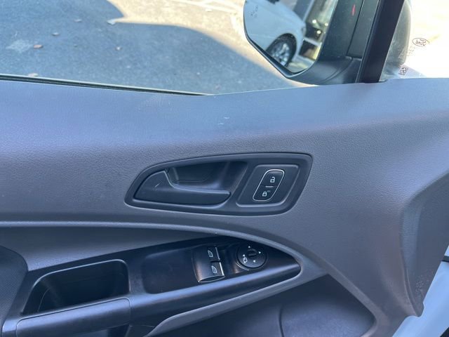 Used 2023 Ford Transit Connect XL image 15