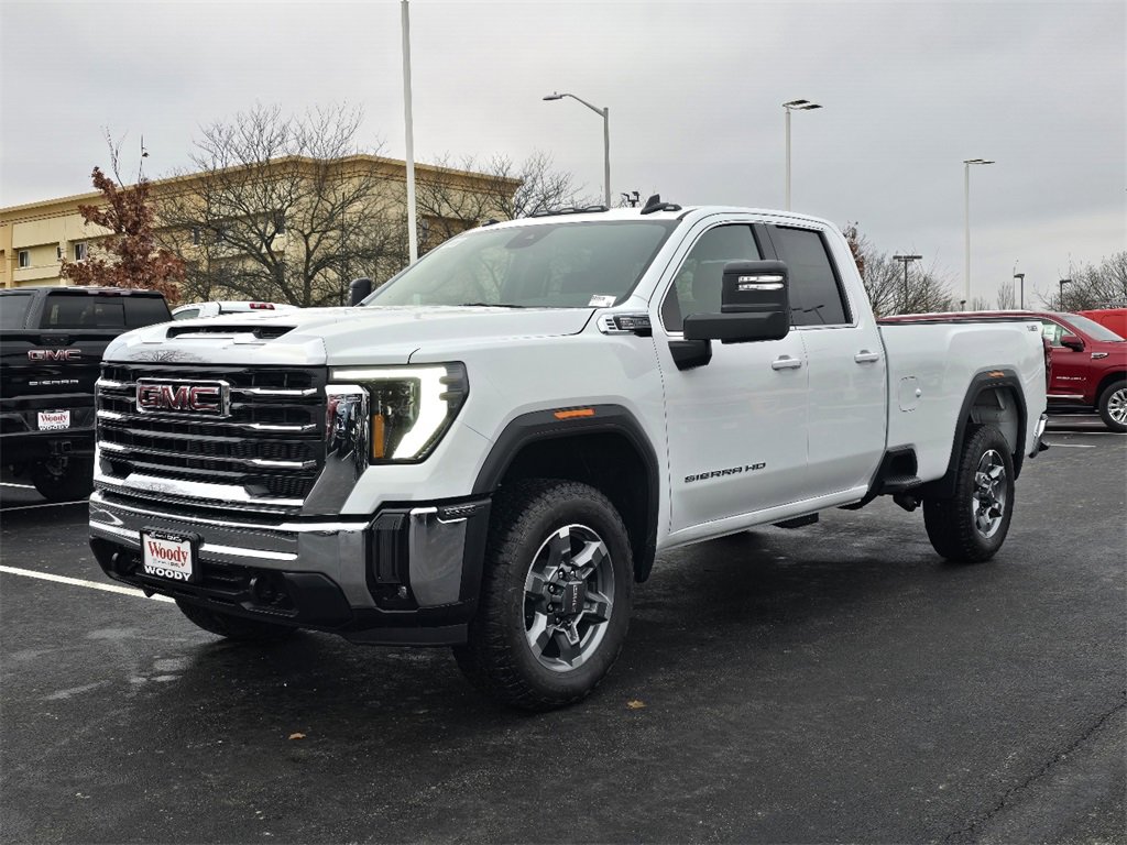 New 2026 GMC Sierra 3500 SLE image 4